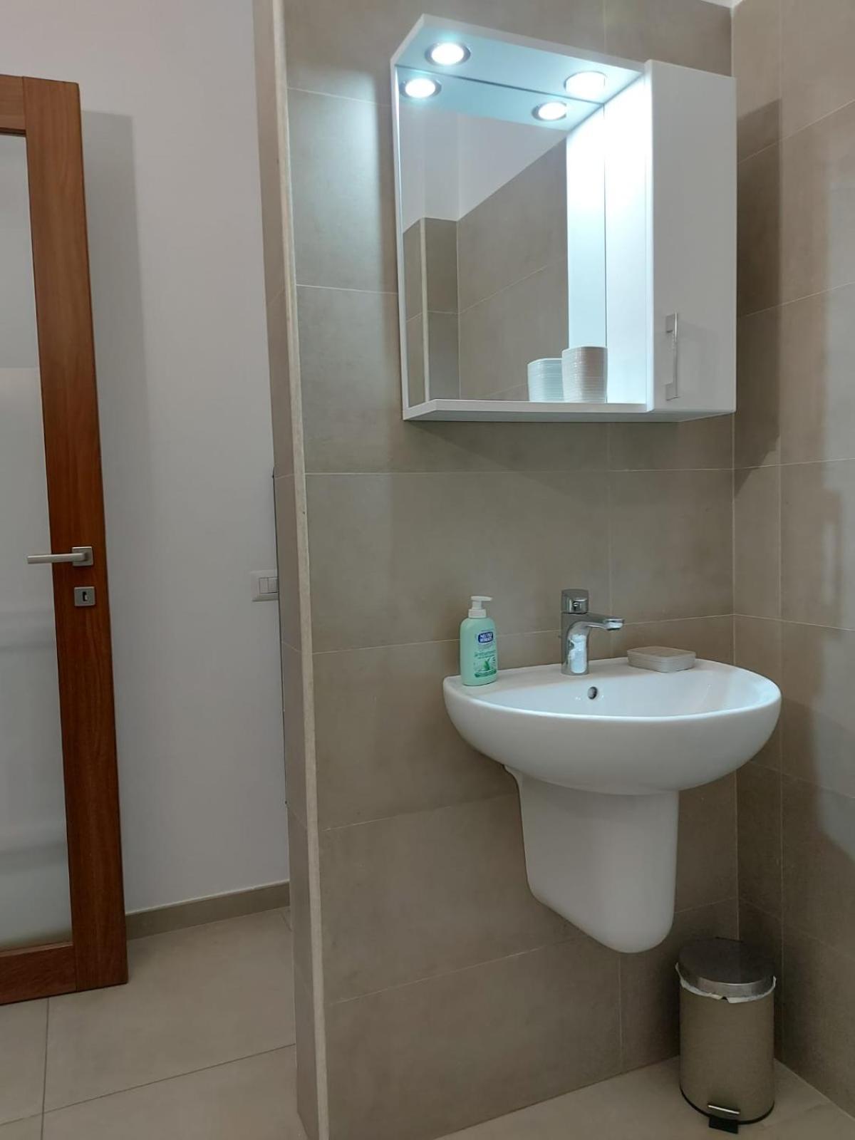 Casa Panoramica Con Cortile A 15' Da Holiday home Rome