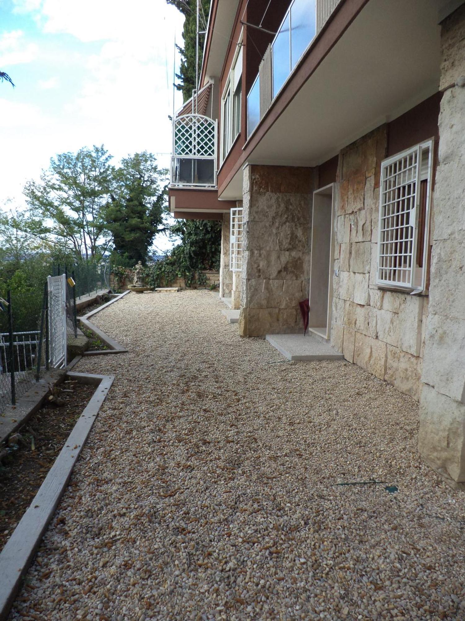 Casa Panoramica Con Cortile A 15' Da Rome